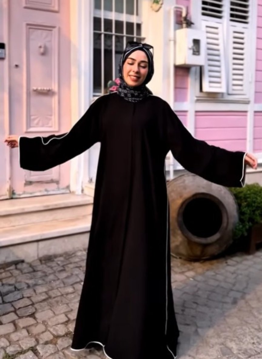 The Elegance of the New Season: Hilal Style - 3352